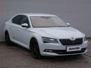 �koda Superb 2.0 TDi, �R, Style