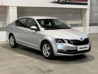 �koda Octavia 2.0 TDi, AC, tempo