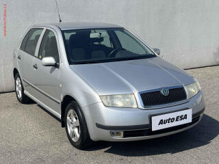 �koda Fabia 1.2i, �R, AC, TZ, v�h�ev sed