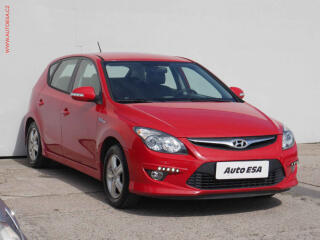 Hyundai i30 1.4 i, autoAC