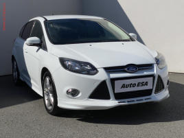 Ford Focus 1.6 EB, AC, park.idla