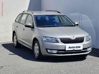 �koda Octavia 1.2 TSI, �R, DSG, AC
