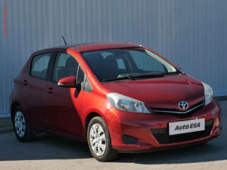 Toyota Yaris 1.0 VVT- i, �R, Active, AC