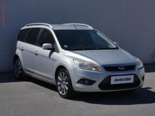 Ford Focus 1.6i, AC, TZ, park.asist