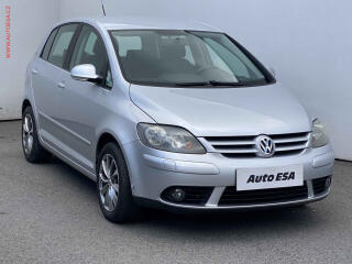 Volkswagen Golf Plus 1.6 i, Tour, v�h�ev sed