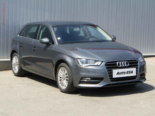 Audi A3 1.4 TFSi, AT, navi, park