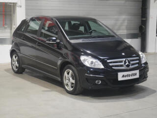 Mercedes-Benz 1.7 B 180, AC, el. v�bava