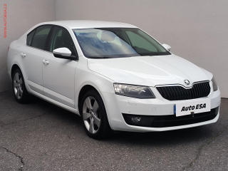 koda Octavia 1.6TDi, R, Style, vhev