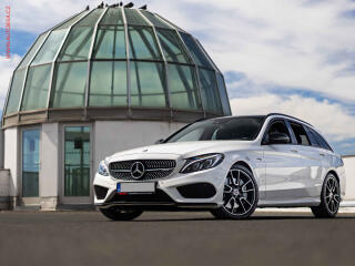 Mercedes-Benz 3.0 V6 BiTurbo AMG C 43