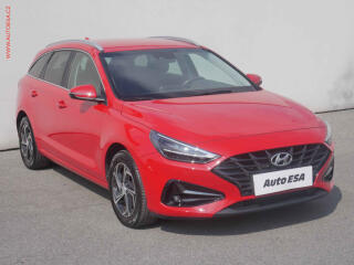 Hyundai i30 1.5. i, �R, navi, LED, autoAC
