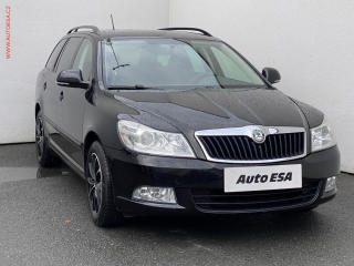 koda Octavia 1.4 TSi, AC, vhev sed.