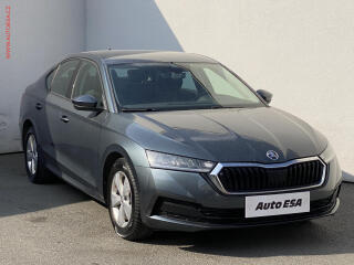 �koda Octavia 2.0 TDi, �R, Active, LED