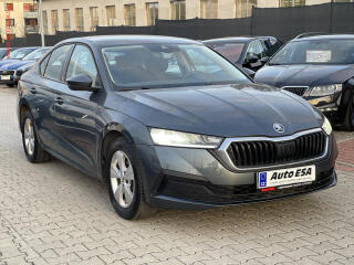 �koda Octavia 2.0 TDi, �R, Active, LED
