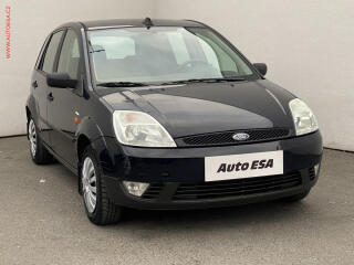 Ford Fiesta 1.4i, �R, AC, zmk.�azen�