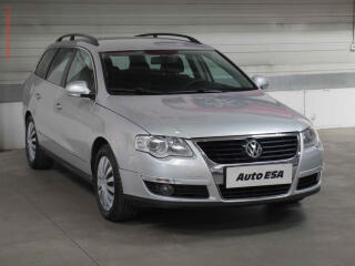 Volkswagen Passat 1.9. TDI, AC, navi, STK1/28