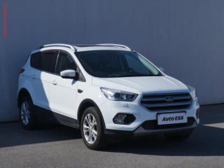 Ford Kuga 1.5 Ecoboost, navi, LED