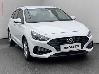 Hyundai i30 1.5DPI, 1.maj,�R, AC