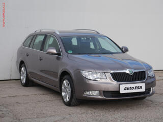 �koda Superb 2.0TDi 4x4, AC, TZ, park