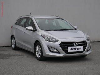 Hyundai i30 1.6 CVVT, Trikolor