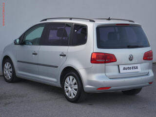 Volkswagen Touran (2011) 1.6 TDi 7míst, navi, autoAC - náhled 6