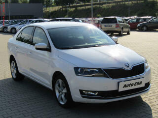 �koda Rapid 1.0TSi, 2.maj,�R, Xenon, AC