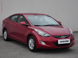 Hyundai Elantra 1.6i, R, AC, vhev sed