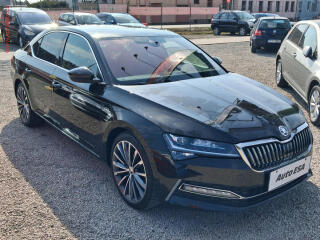 �koda Superb 1.5TSi, L&K