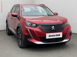 Peugeot 2008 1.2PT, Allure, LED, navi