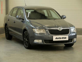 �koda Superb 2.0 TDi, �R, Xenon, AC
