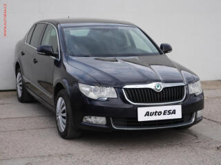 �koda Superb 2.0 TDi, �R, Ambition