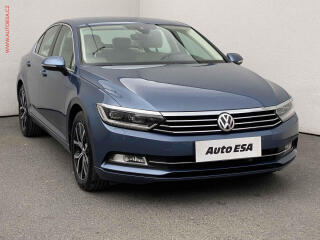Volkswagen Passat 1.8TSi, �R, LED, navi, kamera