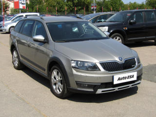 koda Octavia 2.0 TDi 4x4, Scout, DSG, navi