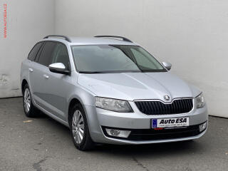 �koda Octavia 1.2 TSi, Ambition, park.