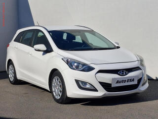 Hyundai i30 1.4i LPG, AC, tempo, park