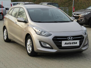 Hyundai i30 1.6 GDI, AC, TZ