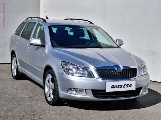 �koda Octavia 1.6 TDi, 2.maj,�R, Elegance