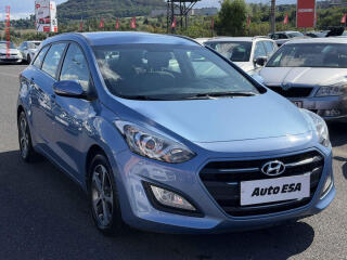 Hyundai i30 1.6 GDi, 1.maj,�R, AC, tempo