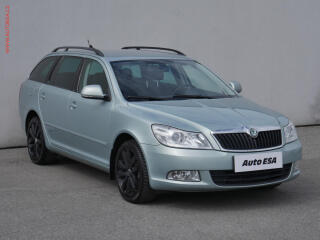 �koda Octavia 2.0 TDi, �R, autoAC
