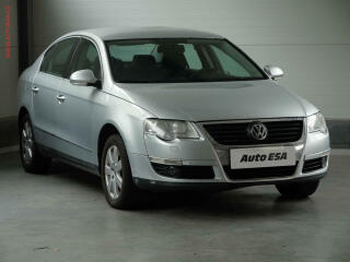 Volkswagen Passat 2.0TDi, �R, AC, tempo