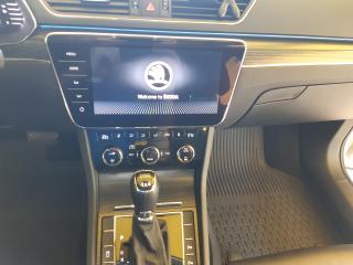 Škoda Superb 2.0 TDI Combi STYLE +  - náhled 9