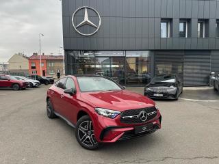 Mercedes-Benz GLC 300 e 4MATIC kup