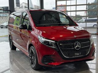 Mercedes-Benz V 300 d / Exclusive / L / 4M