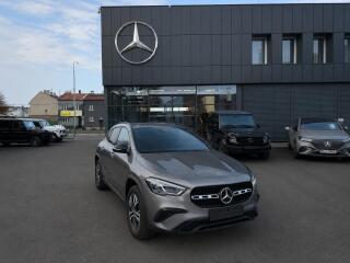 Mercedes-Benz GLA 200 d 4MATIC