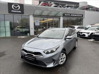 Kia Ceed 1.5 TGDi TOP Z�RUKA KAMERA