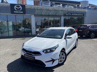Kia Ceed 1.5 TGDi AT TOP Z�RUKA ADAPTIV