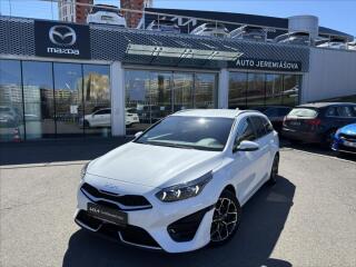 Kia Ceed 1.5 TGDi AT GT-Line Z�RUKA