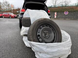 Volkswagen Golf 1,4 TSi 118kW AT Highline XENO - náhled 30