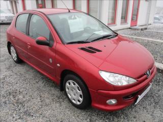 Peugeot 206 1.4 i , klimatizace, CZ