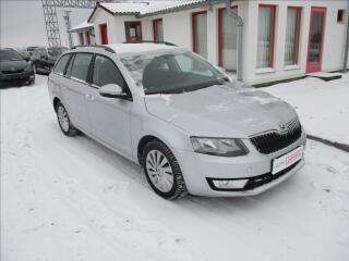 �koda Octavia 2.0 TDI, serviska, digi klima,