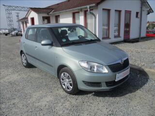 �koda Fabia 1.2 TSI, klima, serv. kniha,
